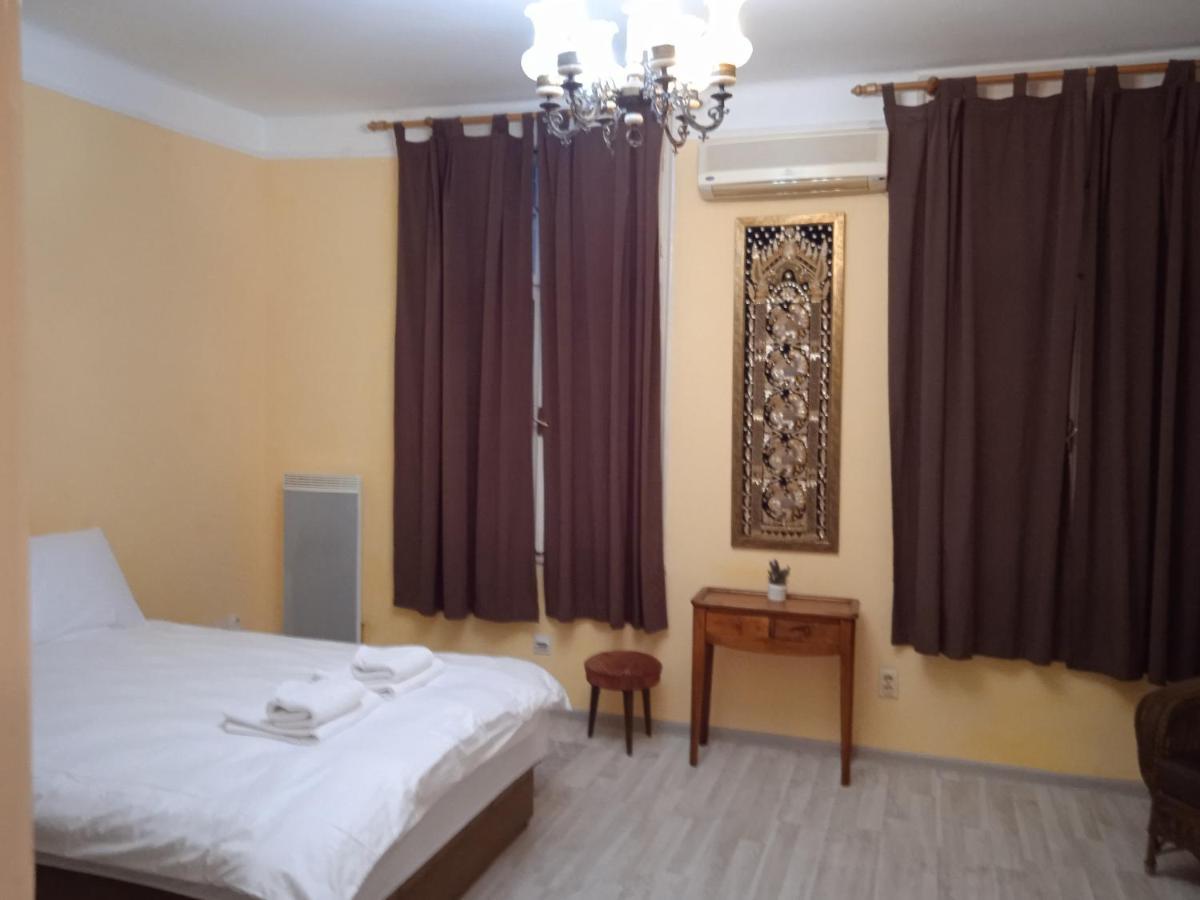 Ferienwohnung Bajloni Lux Belgrad Exterior foto