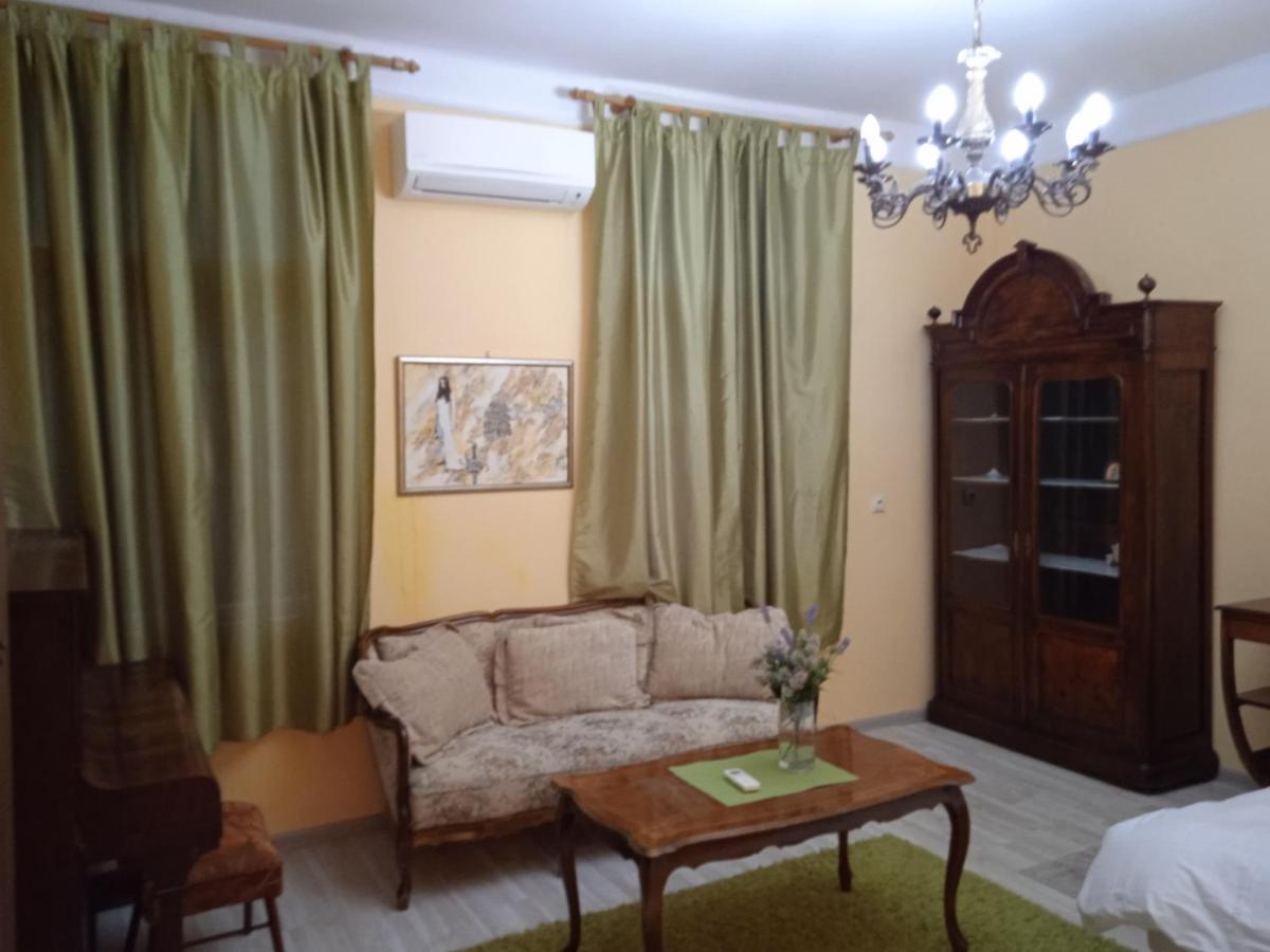 Ferienwohnung Bajloni Lux Belgrad Exterior foto