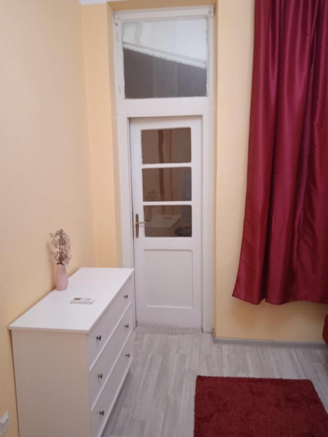Ferienwohnung Bajloni Lux Belgrad Exterior foto
