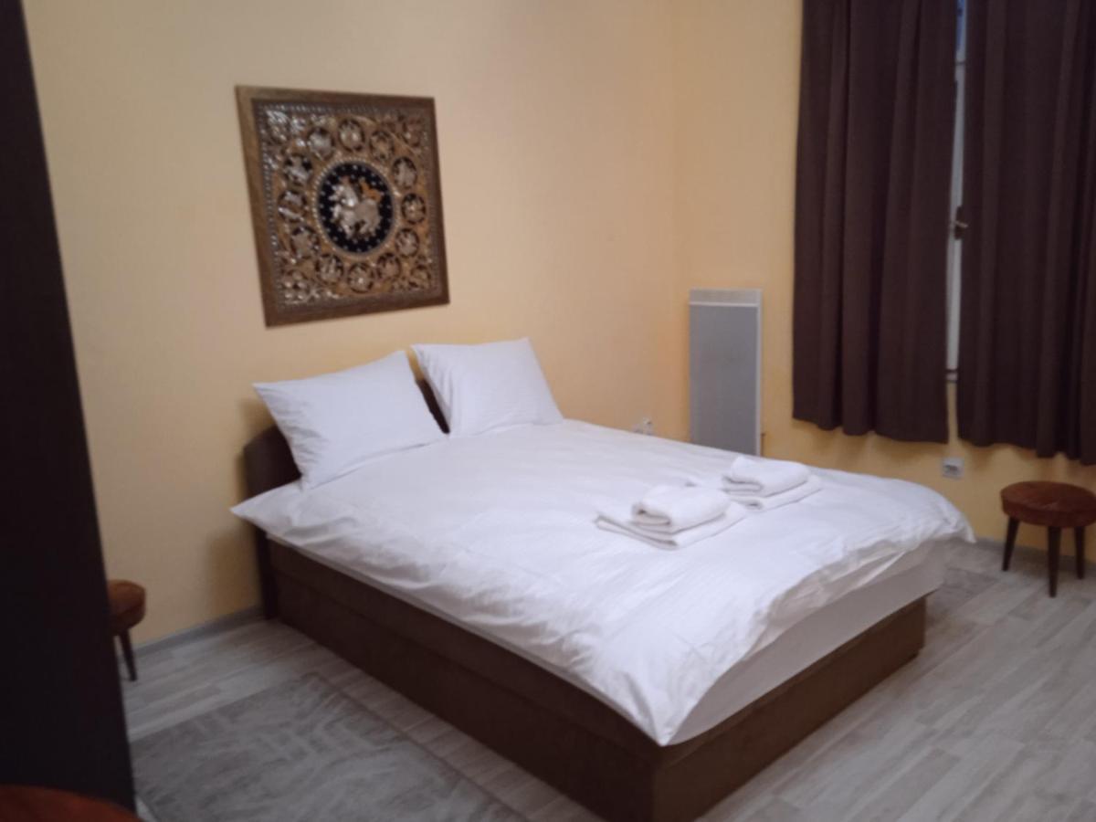 Ferienwohnung Bajloni Lux Belgrad Exterior foto
